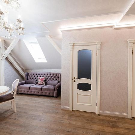 Vip Apartment On Duhnovicha Street .Free Parking. Oujhorod Extérieur photo